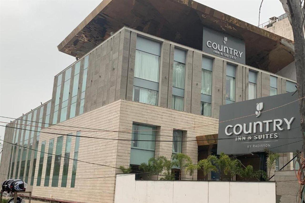 Country Inn & Suites By Radisson Chandigarh Zirakpur Zewnętrze zdjęcie