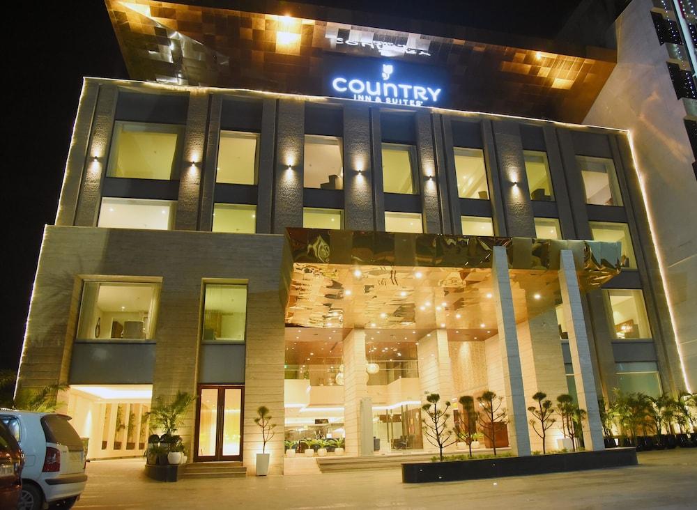 Country Inn & Suites By Radisson Chandigarh Zirakpur Zewnętrze zdjęcie