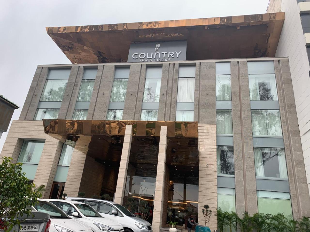 Country Inn & Suites By Radisson Chandigarh Zirakpur Zewnętrze zdjęcie